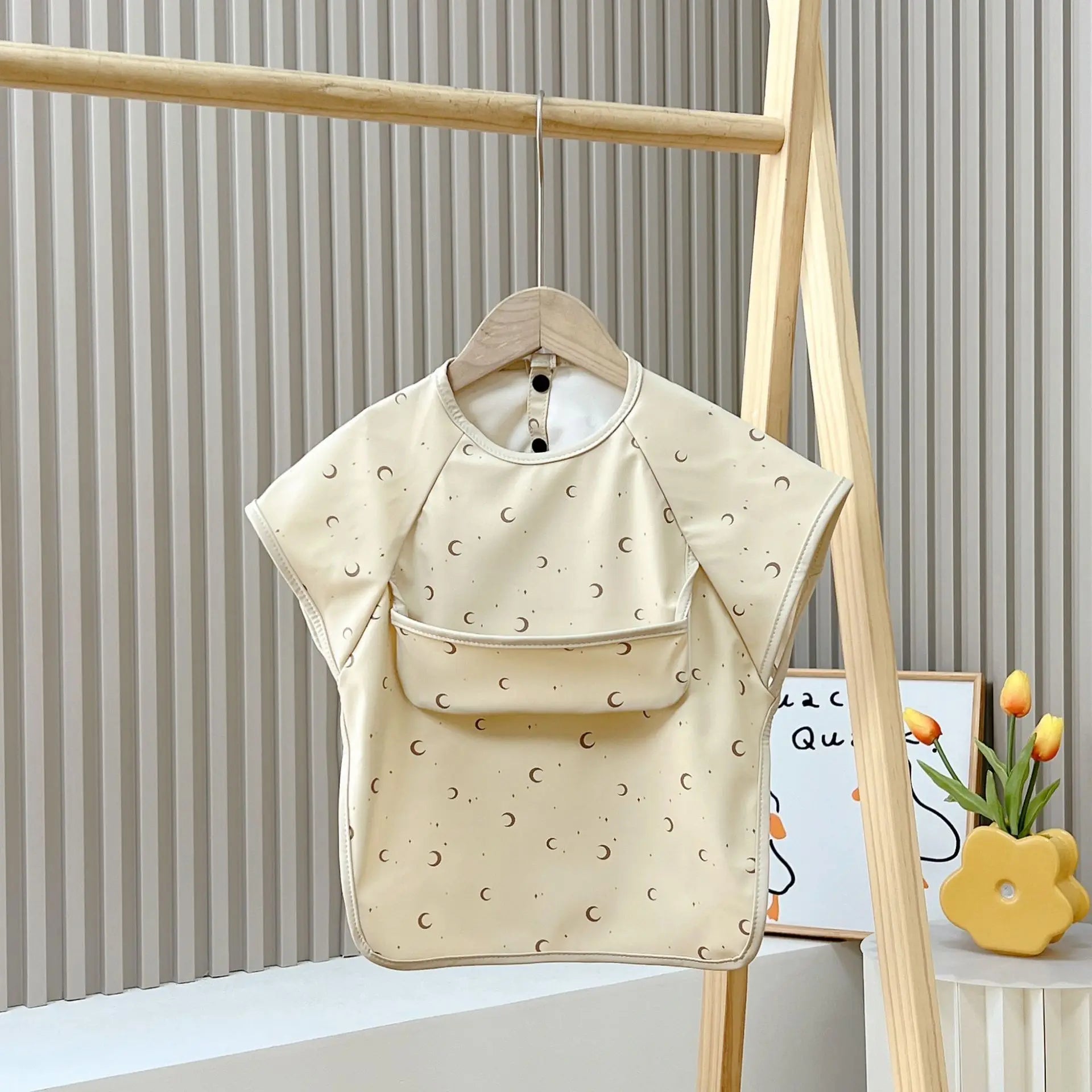 Cute Baby Bibs Toddler Baberos Bavoir Waterproof Short Sleeve Apron Cartoon Animals Children Feeding Smock Bib Baby Stuff 0-6Y